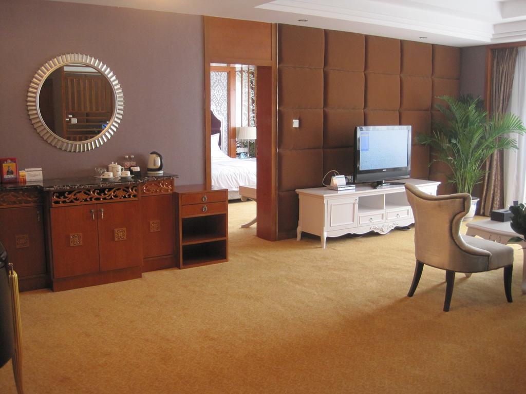Country Garden Phoenix Hotel Jingmen Экстерьер фото