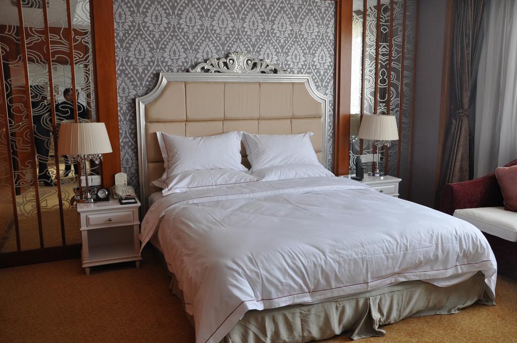 Country Garden Phoenix Hotel Jingmen Экстерьер фото