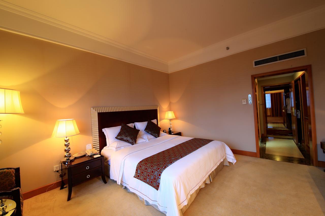 Country Garden Phoenix Hotel Jingmen Экстерьер фото