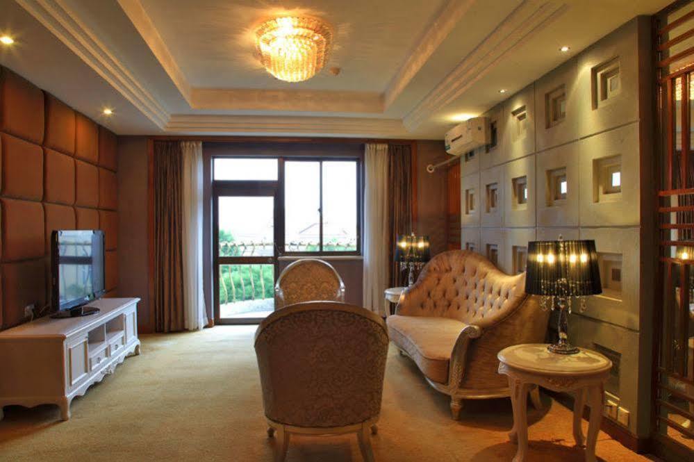 Country Garden Phoenix Hotel Jingmen Экстерьер фото